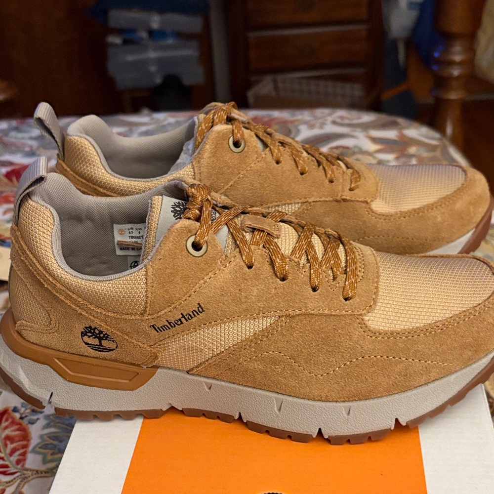 Timberland Men's Voyager Park Low Impact Sneakers NIB - Picture 2 of 6